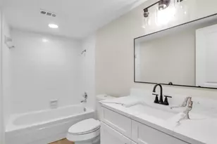 600 Flintridge Ct, Irving, TX 75038 - Photo 6