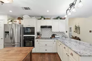6913 Allen Pl Dr, Fort Worth, TX 76116 - Photo 8