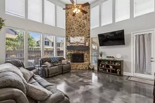 2803 Deerhurst Dr, Highland Village, TX 75077 - Photo 10