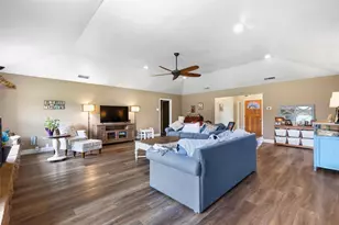 421 H Wallace Ln, Rockwall, TX 75032 - Photo 2