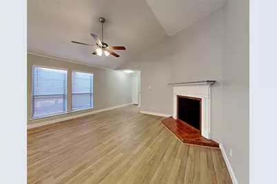 328 Teakwood Lane, Lewisville, TX 75067 - Photo 6