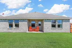 1300 Bristol Wy, Granbury, TX 76048 - Photo 24
