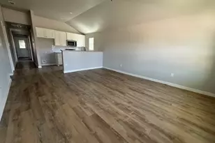 946 Minda St, Abilene, TX 79602 - Photo 4