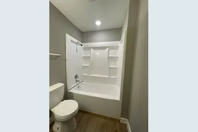 216 E Division Street, Pilot Point, TX 76258 - Photo 14