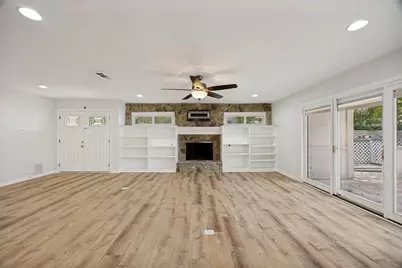10404 Boedeker Street, Dallas, TX 75230 - Photo 2