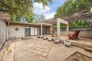 10404 Boedeker St, Dallas, TX 75230 - Photo 12