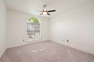 2907 Clairemont Ln, Euless, TX 76039 - Photo 28
