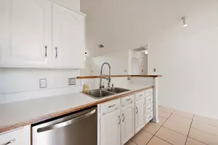 2907 Clairemont Ln, Euless, TX 76039 - Photo 18