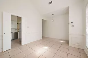 2907 Clairemont Ln, Euless, TX 76039 - Photo 8