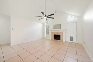 2907 Clairemont Ln, Euless, TX 76039 - Photo 10