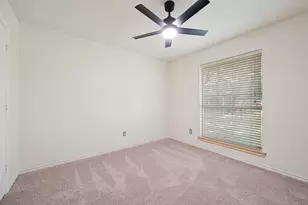 2907 Clairemont Ln, Euless, TX 76039 - Photo 26