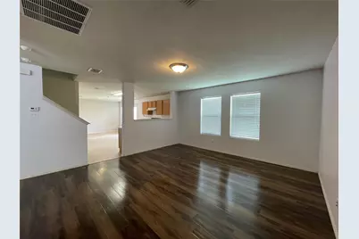 2801 Mockingbird Street, Royse City, TX 75189 - Photo 4