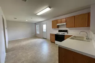 2801 Mockingbird St, Royse City, TX 75189 - Photo 10