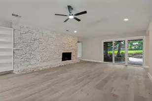2117 Franklin Dr, Arlington, TX 76011 - Photo 4