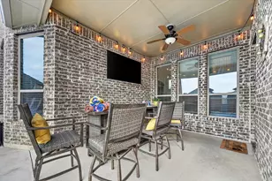 1812 Briscoe Dr, Lantana, TX 76226 - Photo 32