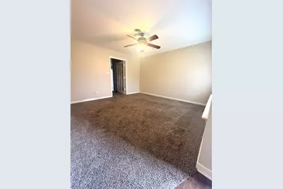 1300 Royal Oaks Drive, Waco, TX 76710 - Photo 2
