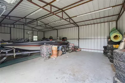 722 Three Skillet Road, Springtown, TX 76082 - Photo 34