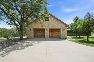722 Three Skillet Rd, Springtown, TX 76082 - Photo 4
