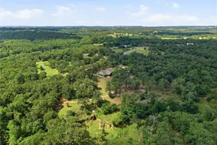 722 Three Skillet Rd, Springtown, TX 76082 - Photo 38