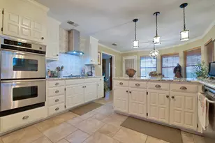 301 Ryan Ave, Burleson, TX 76028 - Photo 14