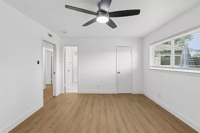 2512 Towerwood Drive, Carrollton, TX 75006 - Photo 12