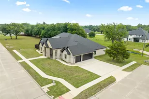 7611 Awadi Ct, Arlington, TX 76001 - Photo 6