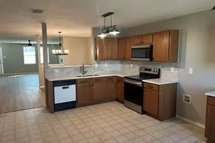 617 Almandora Dr, Arlington, TX 76002 - Photo 6