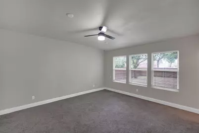 304 W 4th Street, Ferris, TX 75125 - Photo 12