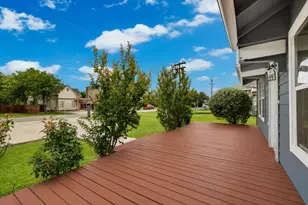 304 W 4th St, Ferris, TX 75125 - Photo 4