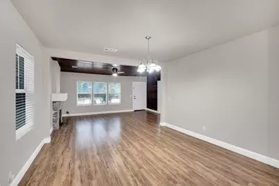 304 W 4th Street, Ferris, TX 75125 - Photo 8