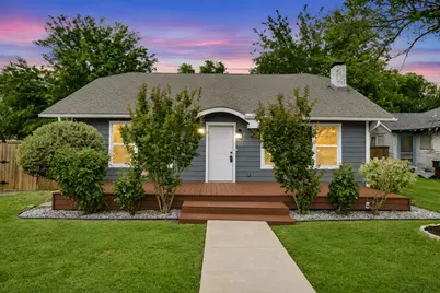 304 W 4th Street, Ferris, TX 75125 - Photo 1