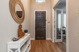 12163 Curry Creek Dr, Frisco, TX 75035 - Photo 2