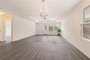 9010 Cloudveil Dr, Arlington, TX 76002 - Photo 10