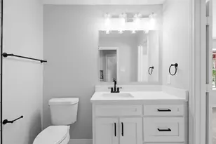 210 Squirebrook Dr, DeSoto, TX 75115 - Photo 18
