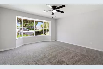 210 Squirebrook Drive, DeSoto, TX 75115 - Photo 14