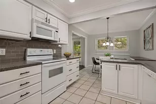 826 Cherlynne Dr, Cedar Hill, TX 75104 - Photo 10