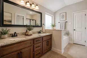 215 Newcastle St, Waxahachie, TX 75165 - Photo 20