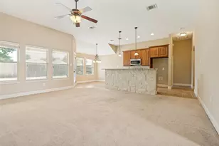 215 Newcastle St, Waxahachie, TX 75165 - Photo 8