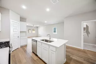 4107 Zoe Ln, Farmersville, TX 75442 - Photo 10