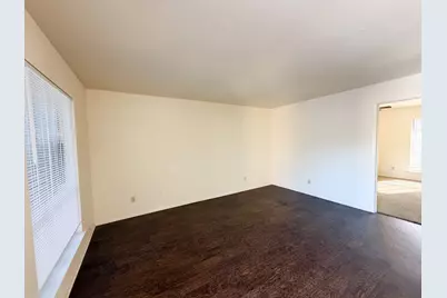 510 W Marvin Avenue #209, Waxahachie, TX 75165 - Photo 2