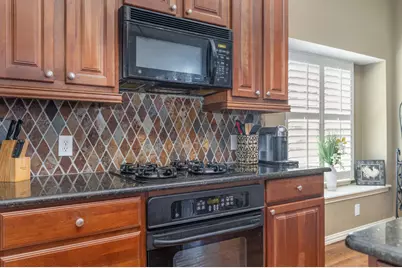 2084 Barret Drive, Frisco, TX 75033 - Photo 16