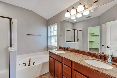3912 Amberwood Drive, Addison, TX 75001 - Photo 20