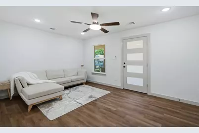 5610 Calloway Street, Sansom Park, TX 76114 - Photo 4