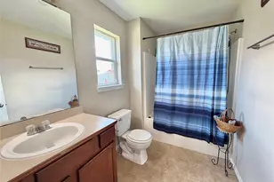 2005 Sabine Dr, Waco, TX 76708 - Photo 10