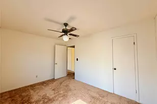 649 McCartney Ln, Tye, TX 79563 - Photo 18