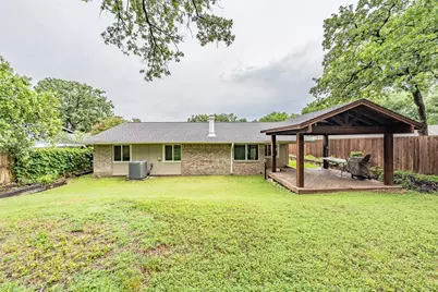303 Shelmar Drive, Euless, TX 76039 - Photo 36
