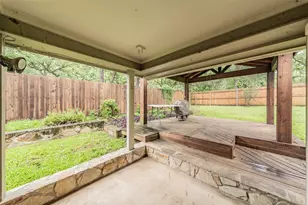 303 Shelmar Dr, Euless, TX 76039 - Photo 30