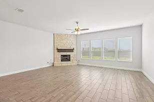 7720 Sweet Sorghum St, Joshua, TX 76058 - Photo 4