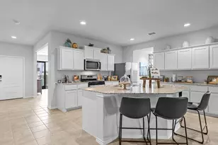 1104 Belhaven St, Granbury, TX 76048 - Photo 2