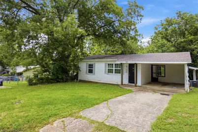 620 E Sears Street, Denison, TX 75021 - Photo 1